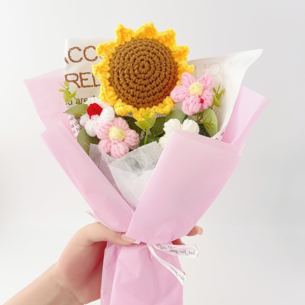 Crochet Flowers Bouquet Sunflower Exquisite Knitted Flower Wrap with Light Ready