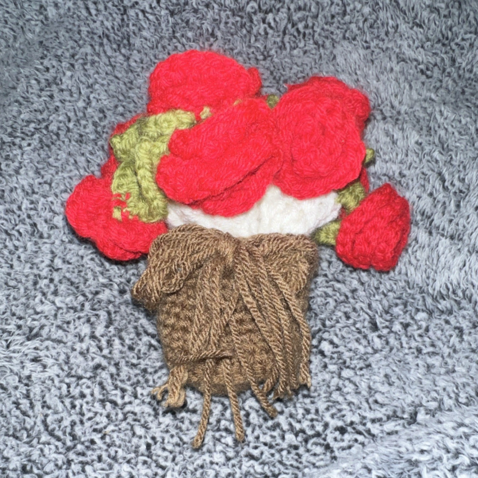 Artificial Yarn Rose Flower Arrangement Centerpiece Red Green Brown White