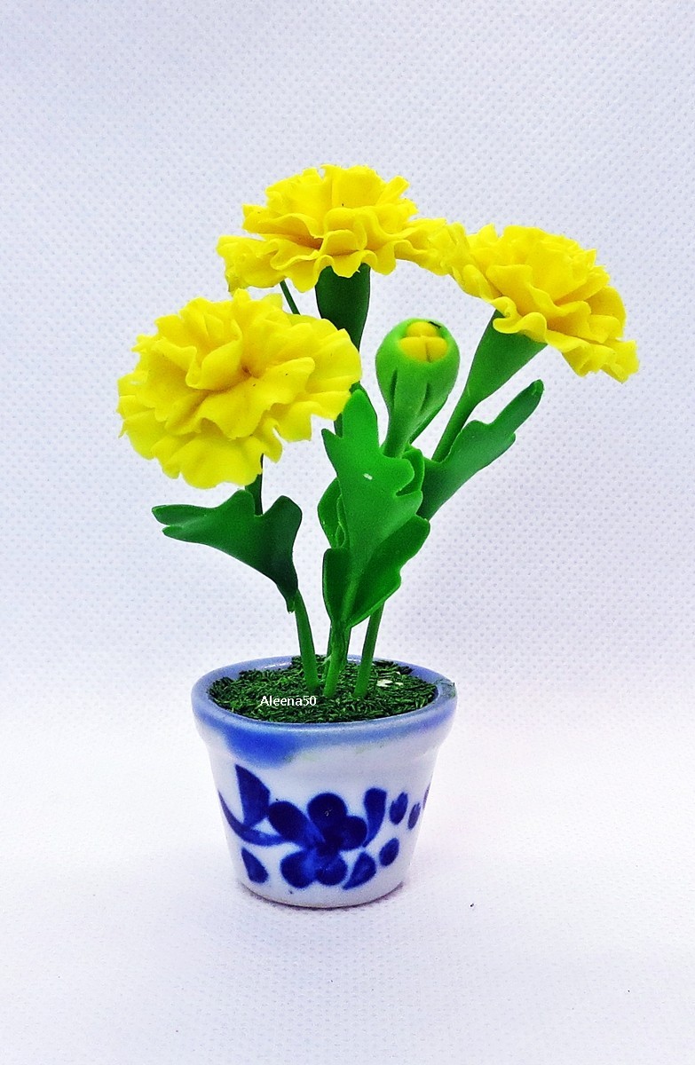 US Stock 3.5″H Handmade Clay Crafted Miniature Artificial Marigold Flower,