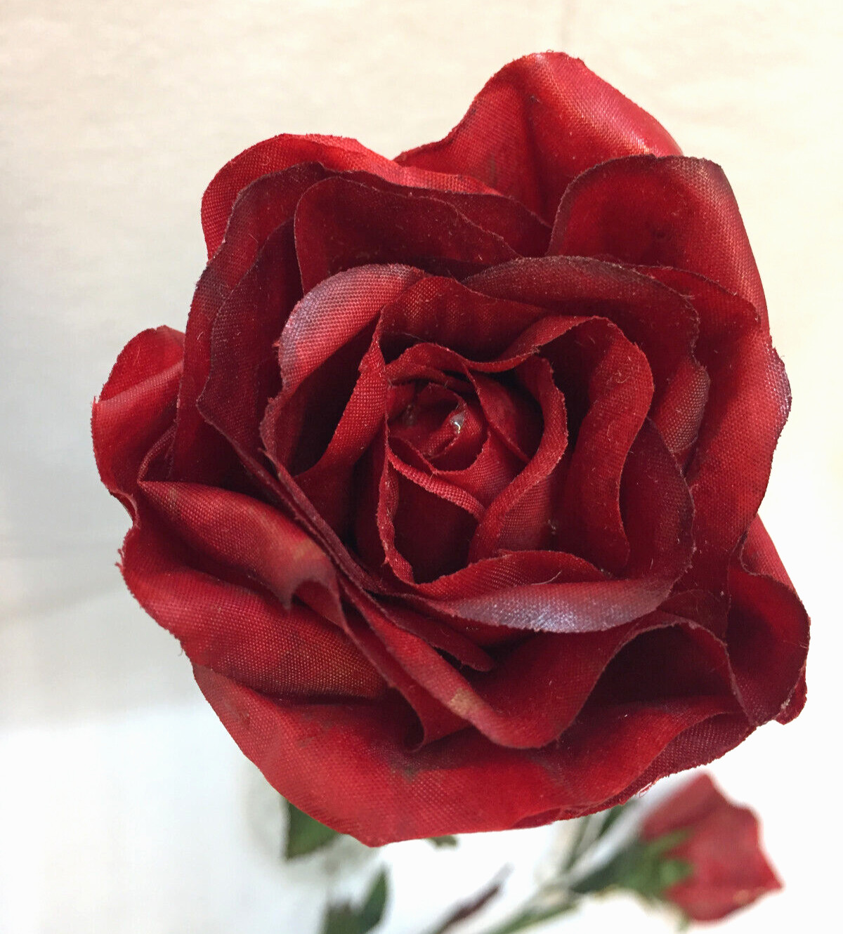 Red Roses Stems Long Stem 29″ Faux Artificial Indoor Decoration Lot of 5