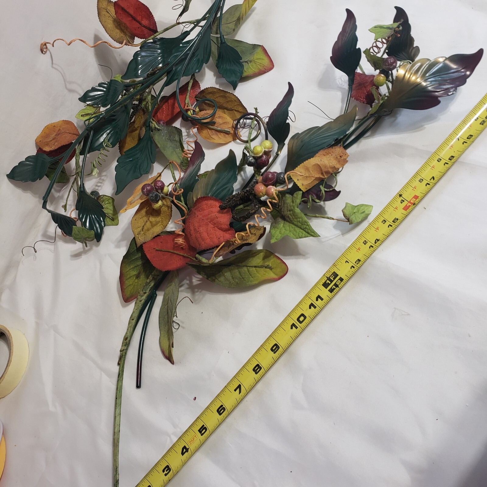 Mixed Material Metal and Floral Wall Decor Hangings Country Colorful
