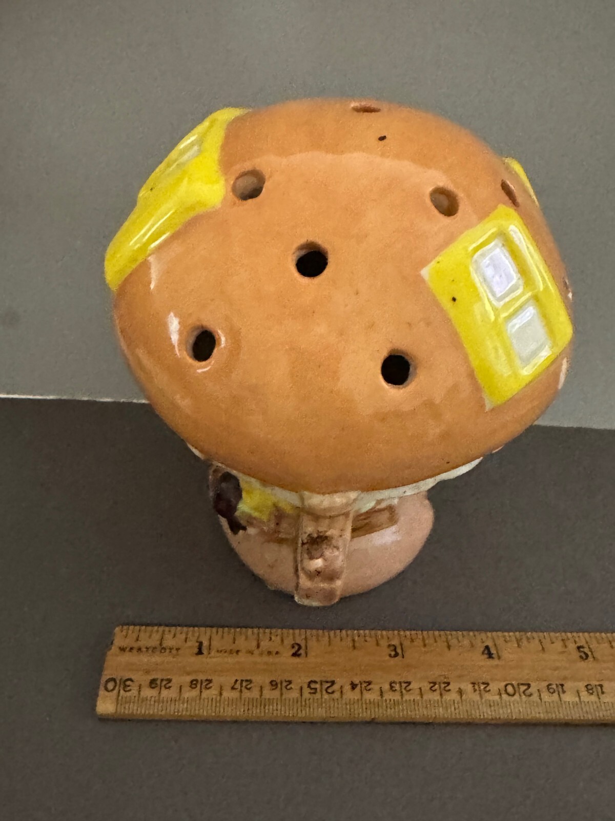 THE BUG HOUSE CERAMIC MUSHROOM HOUSE FLOWER FROG COTTAGECORE POTTERY VINTAGE