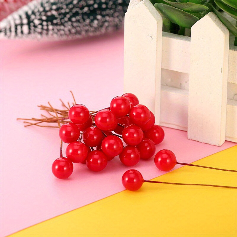 200Pc Artificial Holly Berries 12mm Fake Berries for Christmas Tree Wreath Decor