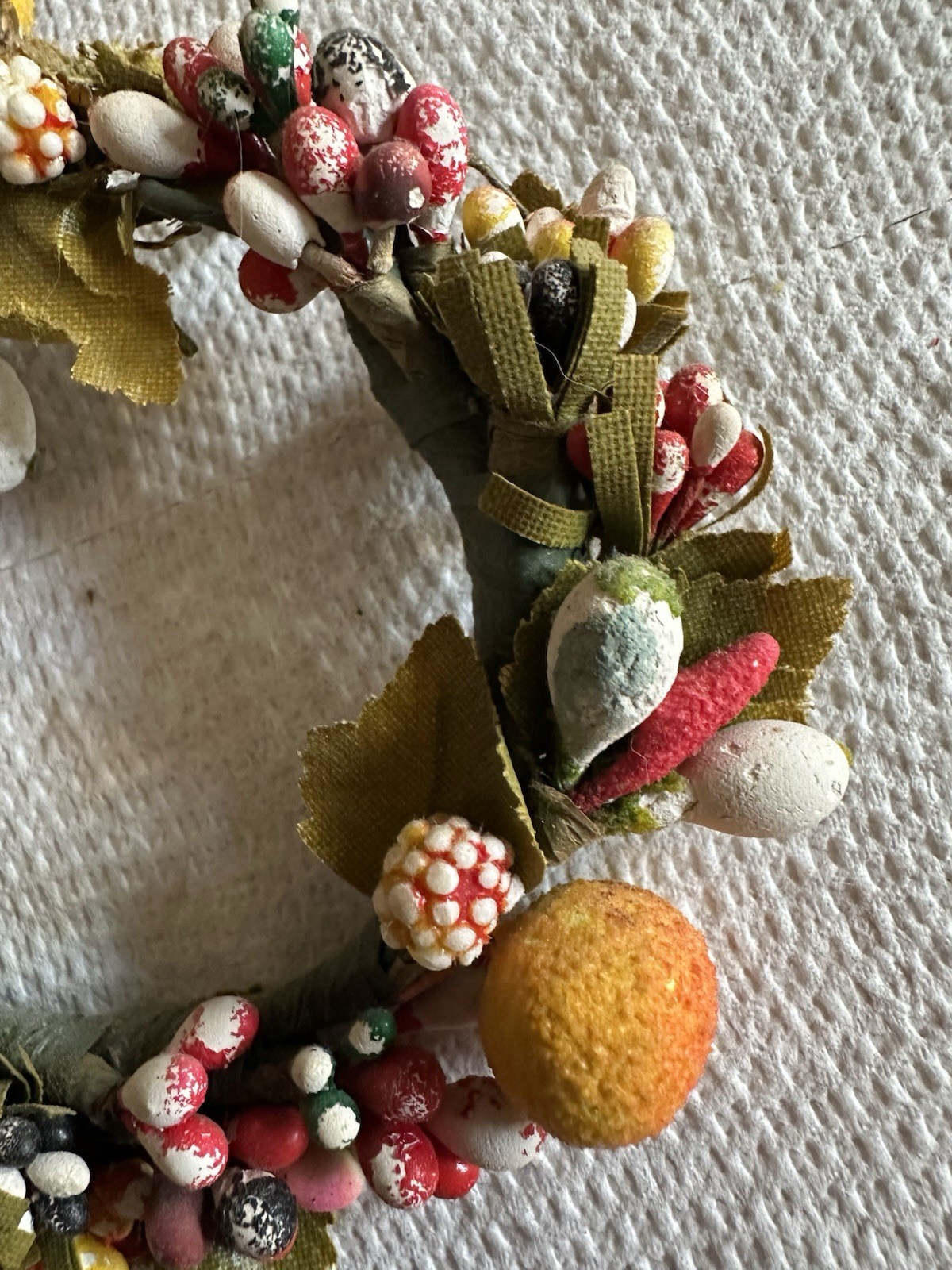 Pair Mini Small Vintage 4” Wreaths Wall Decor Artificial Fruit Berries Flowers