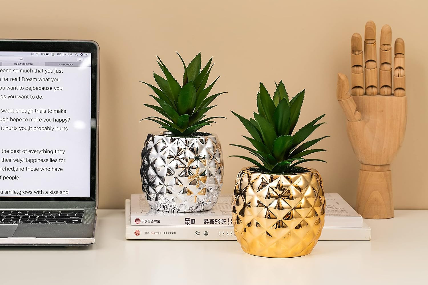 Artificial Succulent Pineapple Plant in Ceramic Pot Ananas Potted Artificial Pla
