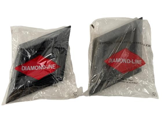 Lot of 2 Vintage 1991 Diamond Line DL63 Black Plastic Flower Planters