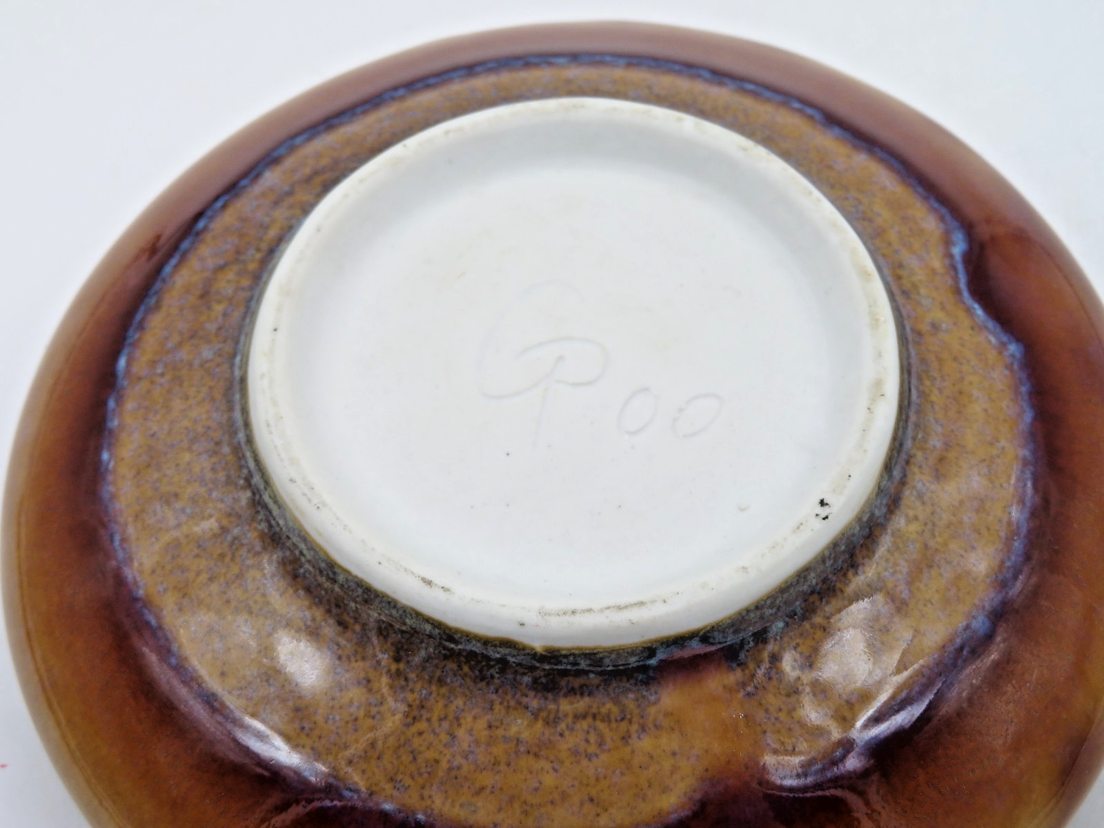 Vintage Ceramic Round Ikebana Flower Vase with Frog Brown Glaze Carved pattern