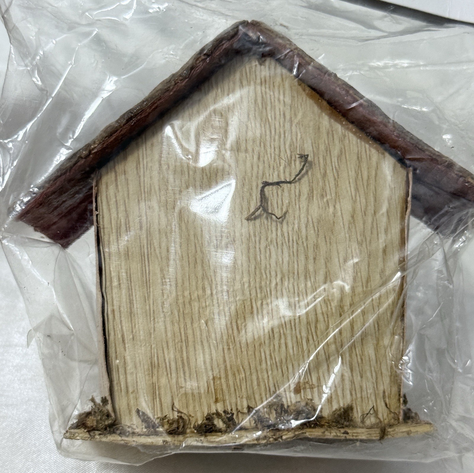 Vintage Garden Accents Decorative Bee’s in a House Decoration Crafting 2001
