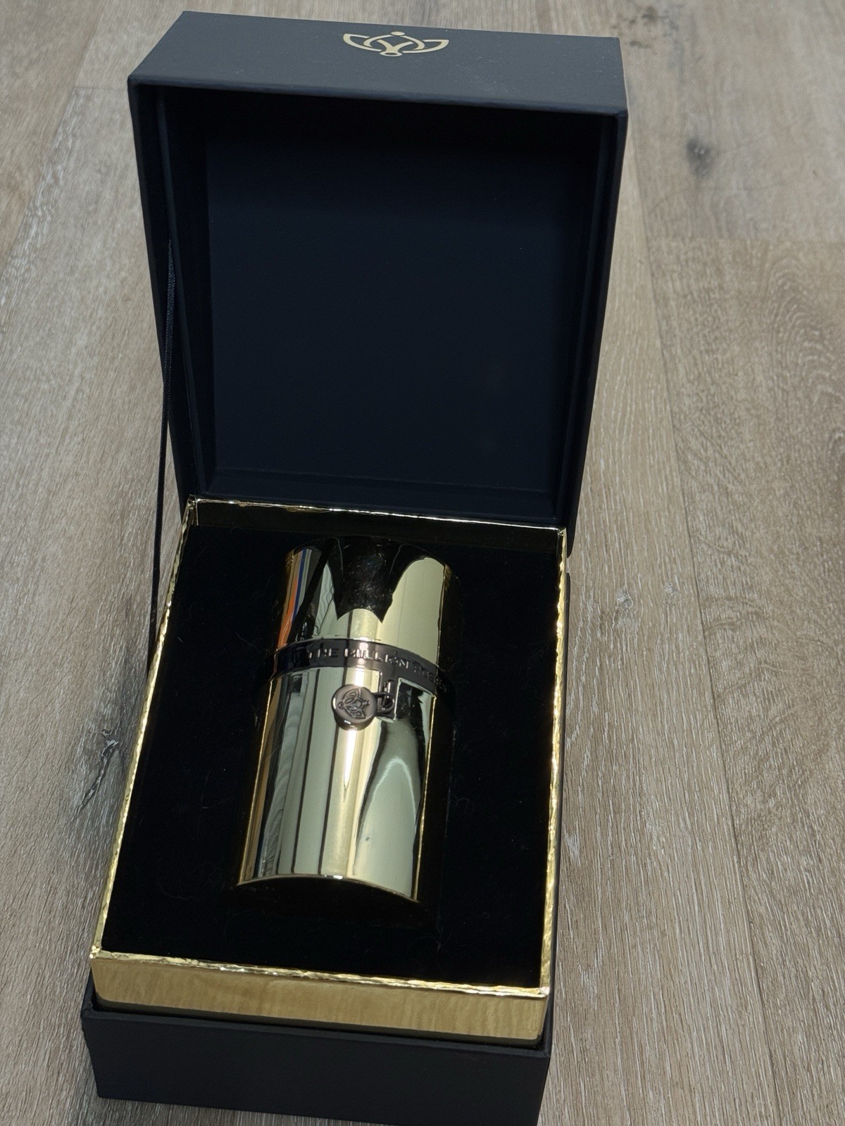 The Million Roses – Round Cold Box Inside Black box | Peach Colored Rose