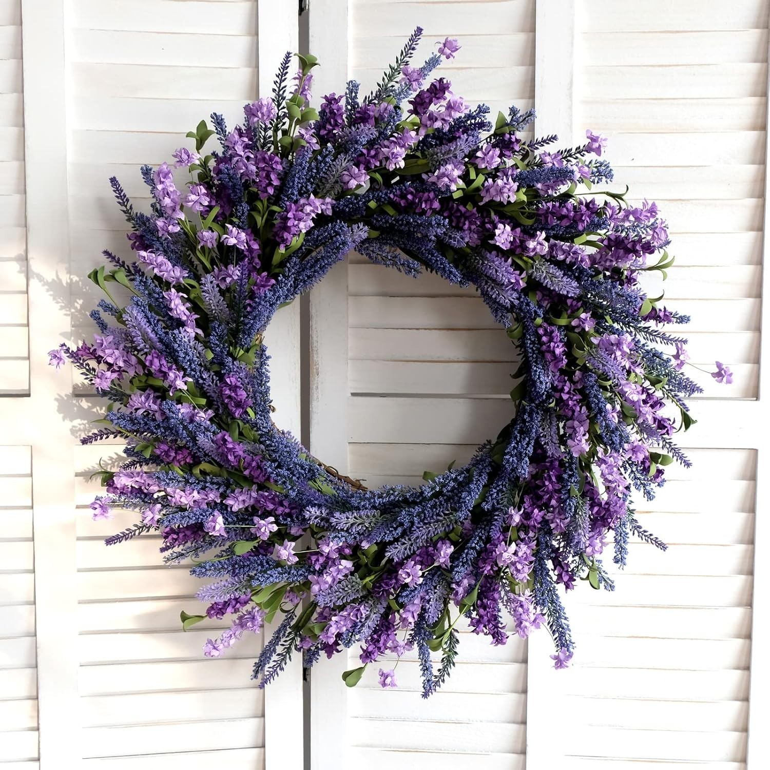 Luxurious 26-Inch Lavender Flower Wreath with Green Leaves for Home Elegance
