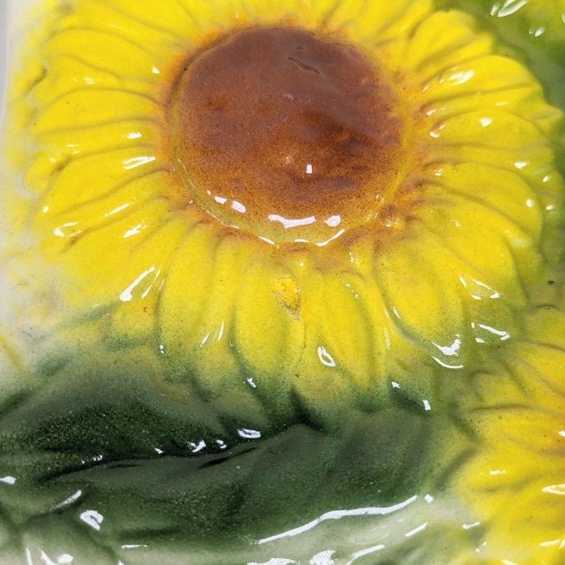 Vintage Ceramic Sunflower Wall Hangs Yellow and Green Hanging Wall Art Pair