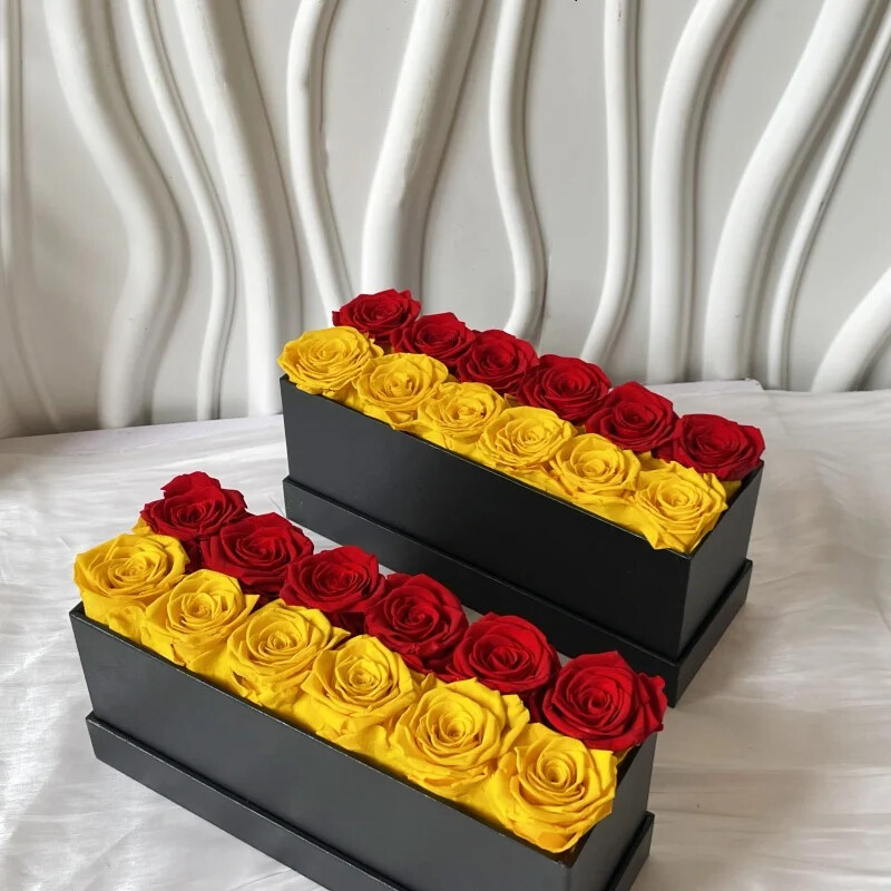 Wholesale eternal roses True preserved flowers in gift box for Surprises gift