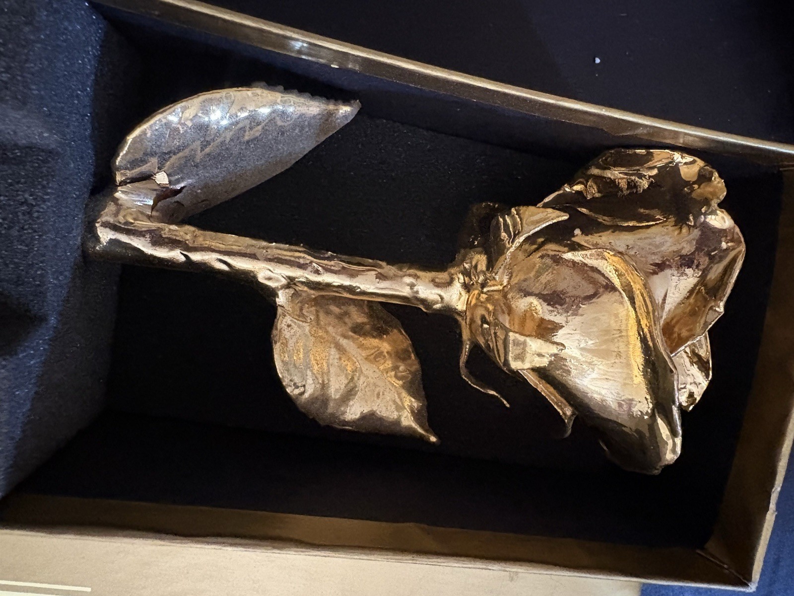 REAL 24K GOLD ROSE, Genuine One Of A Kind Rose Hand Dipped In 24K Gold In Box
