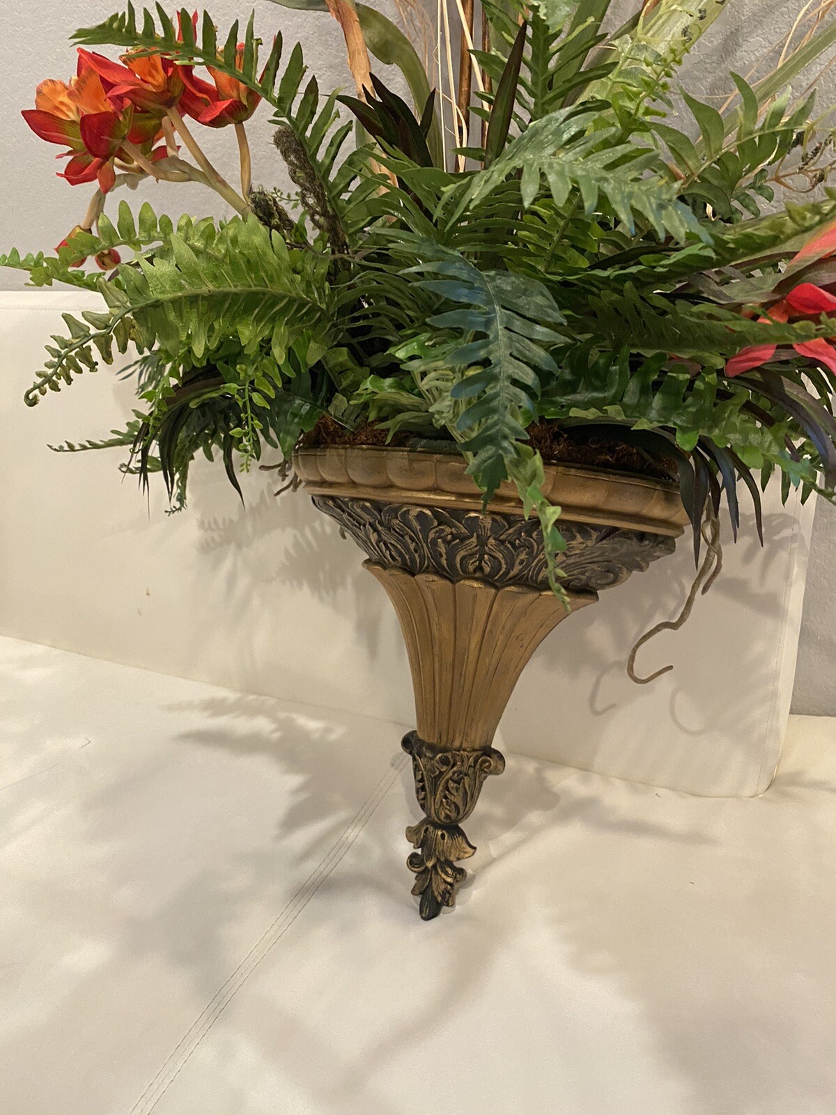 🔥X Large ⭐️Custom Tropical Silk Plant 🍃Red Orchid Flower🌺Floral In Gold Scone
