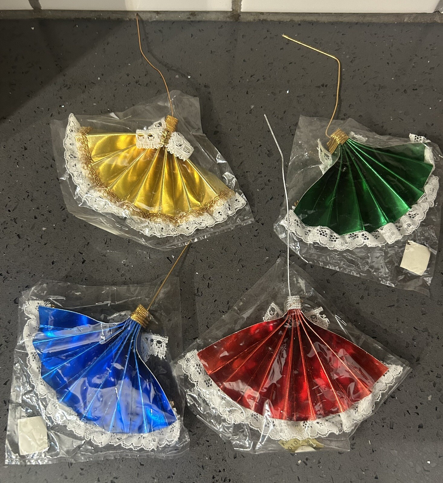 Fan Picks Floral NEW in package Lot of 4 Vintage Decor Wreath Garland Tree