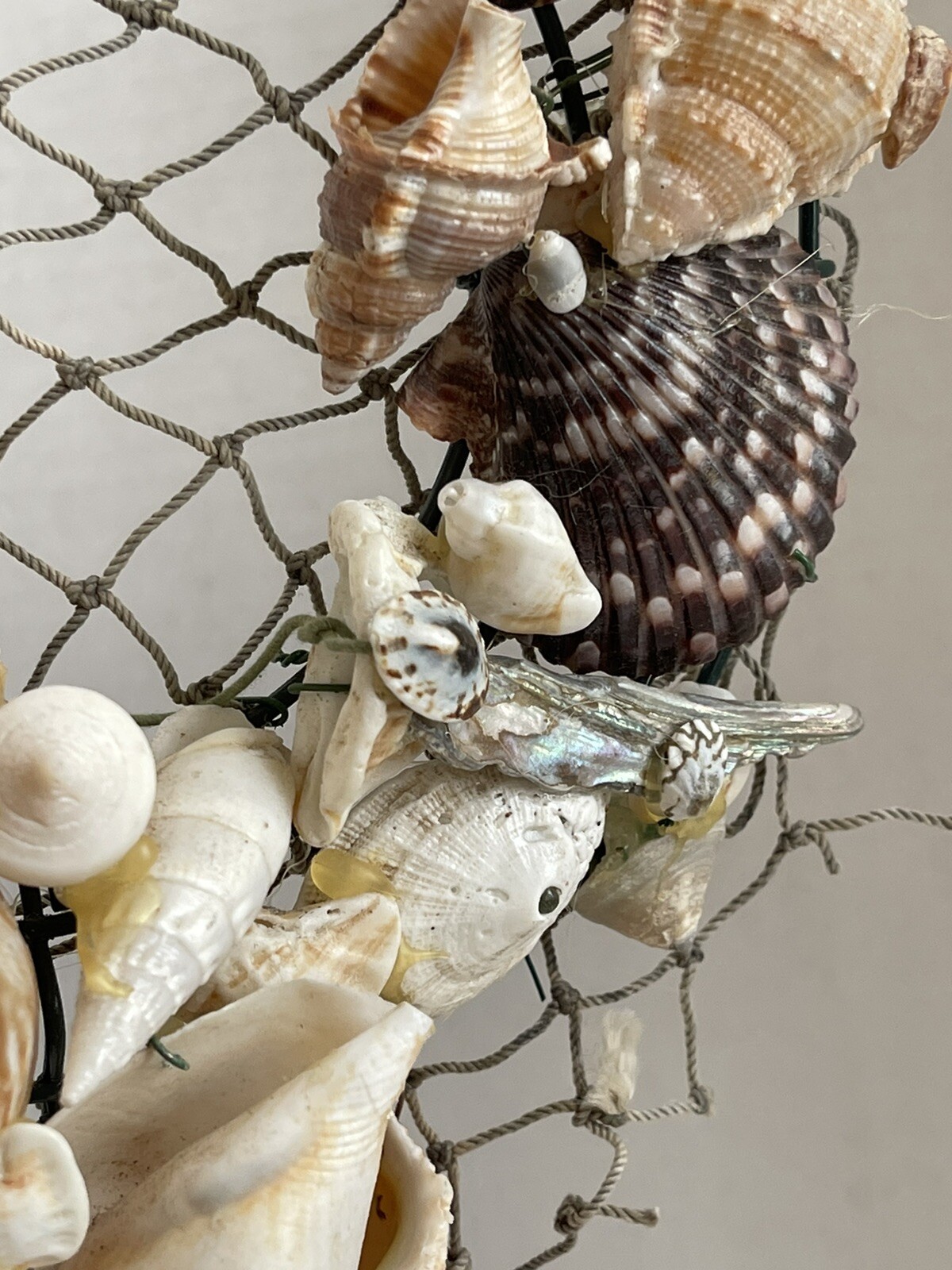 Vintage Sea Shell Wreath Coastal Home Decor Hand Crafted Real Shells Abalone 8”
