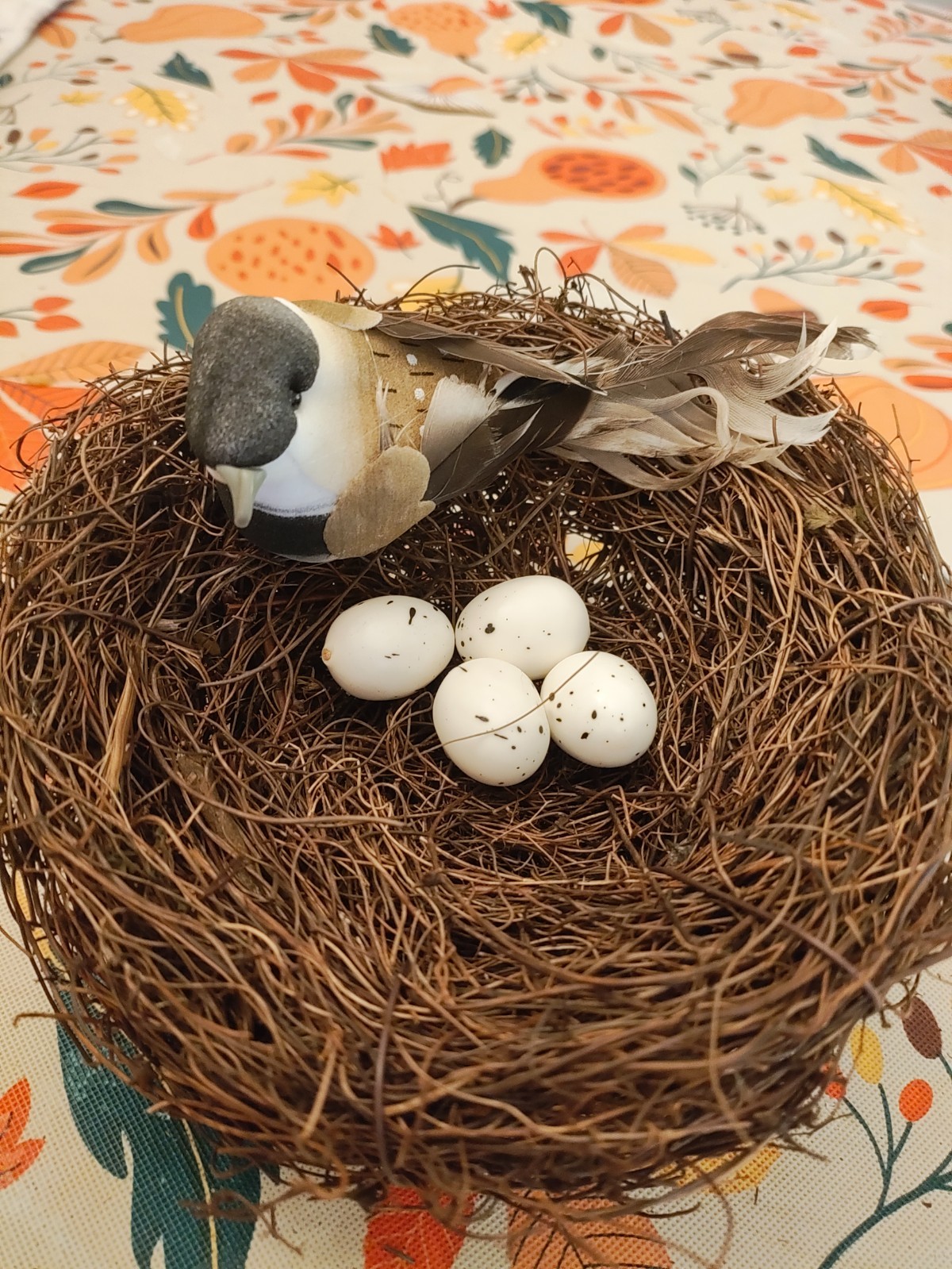 6″ Faux Artificial Bird’s Nest with 2 Bird’s & Colorful Eggs.
