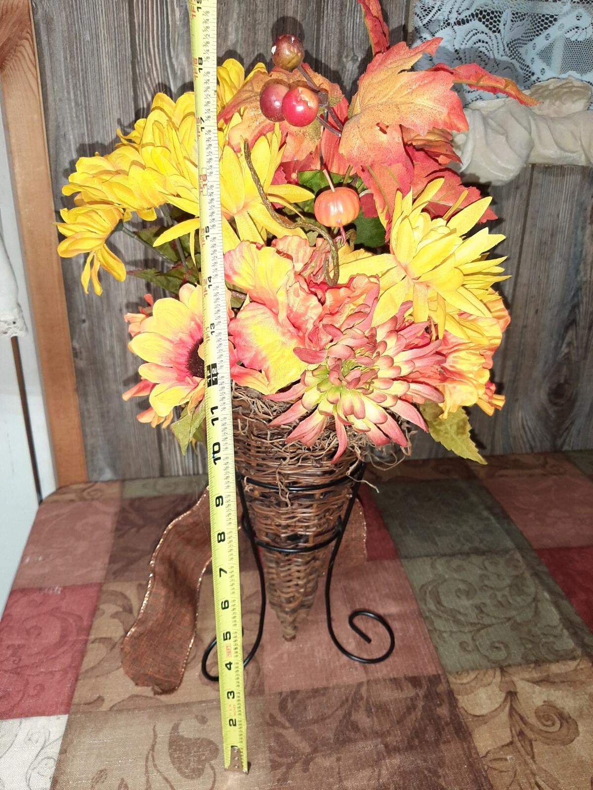 Autumn Fall Free Standing Table Decoration Artificial Flowers Centerpiece
