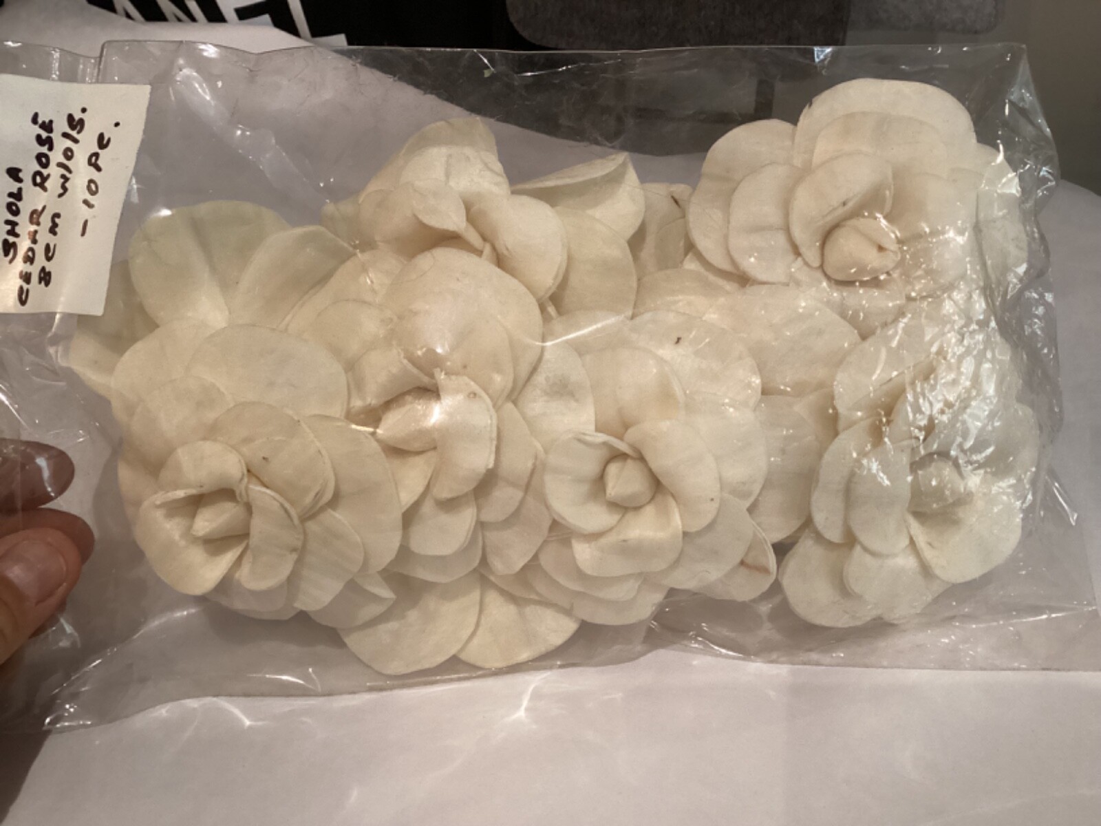 COLLECTION OF (10) SHOLA SOLA WOOD FLOWERS 3-1/2″ MUST SEE NR