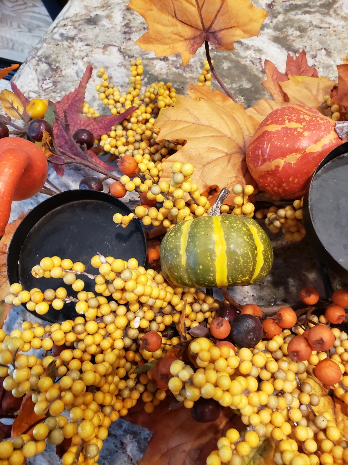 Thanksgiving/Fall Leaves Gourd Centerpiece 3 Candle Holder w/Berries 23”L X 6″H