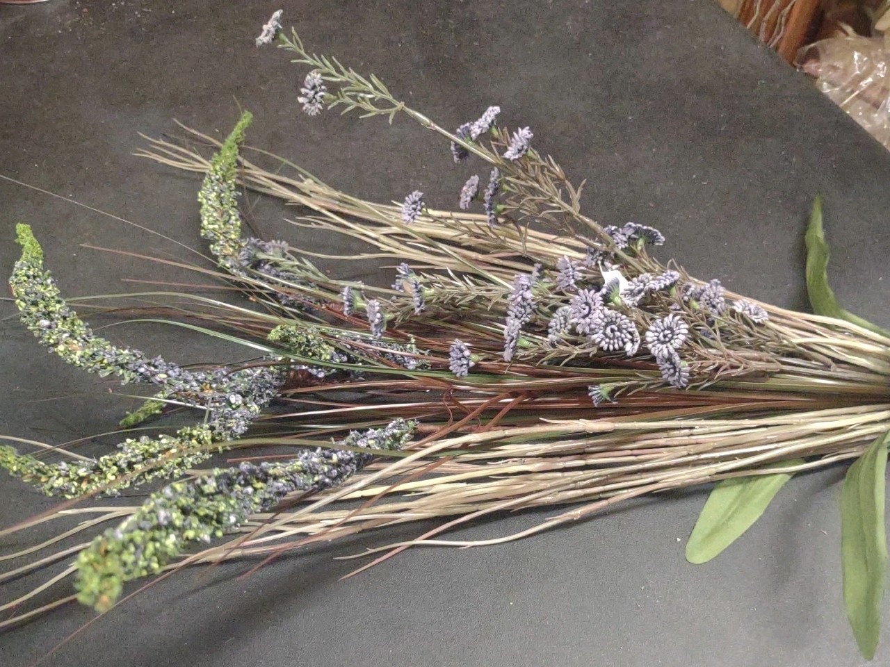 Vintage 22″ Plastic/Silk Bush, Swamp Lily Grass Plant Arrangement, Country Blue