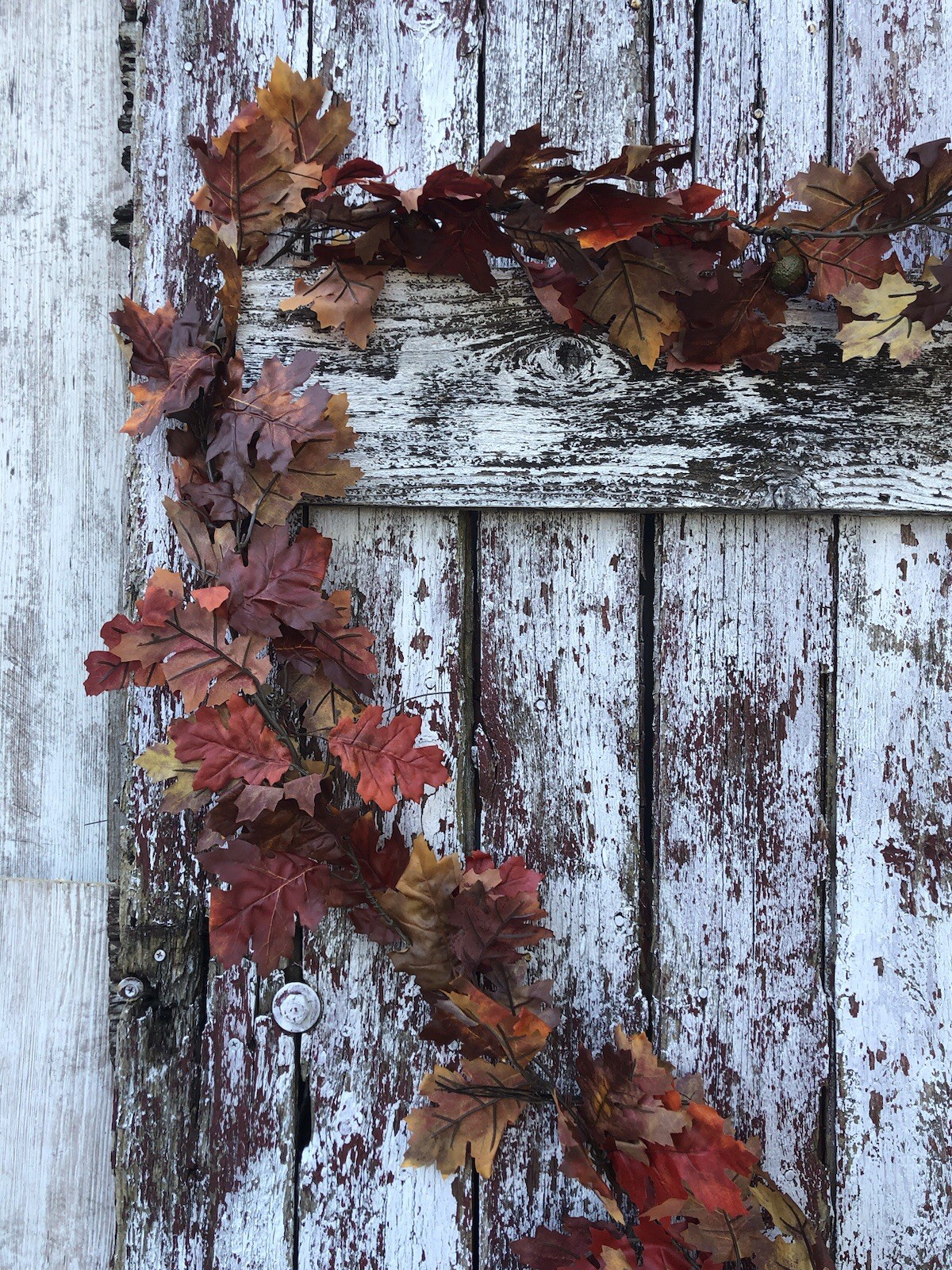 Brilliant Oak Fall Leaf Garland 18 FT Autumn Artificial Fall Leaves Wedding