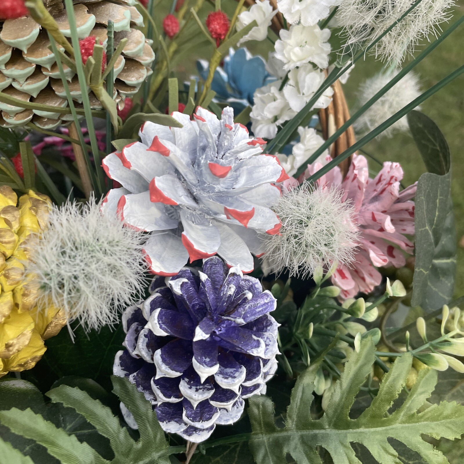 Vintage UNIQUE Pinecones as Zinnia Flowers Floral Arrangement HANDMADE❤️blt39j1