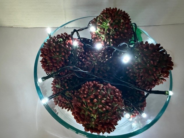 NEW Kirkland’s Home Set of 9 CHRISTMAS ORB FILLER 2.5″ Red & Green