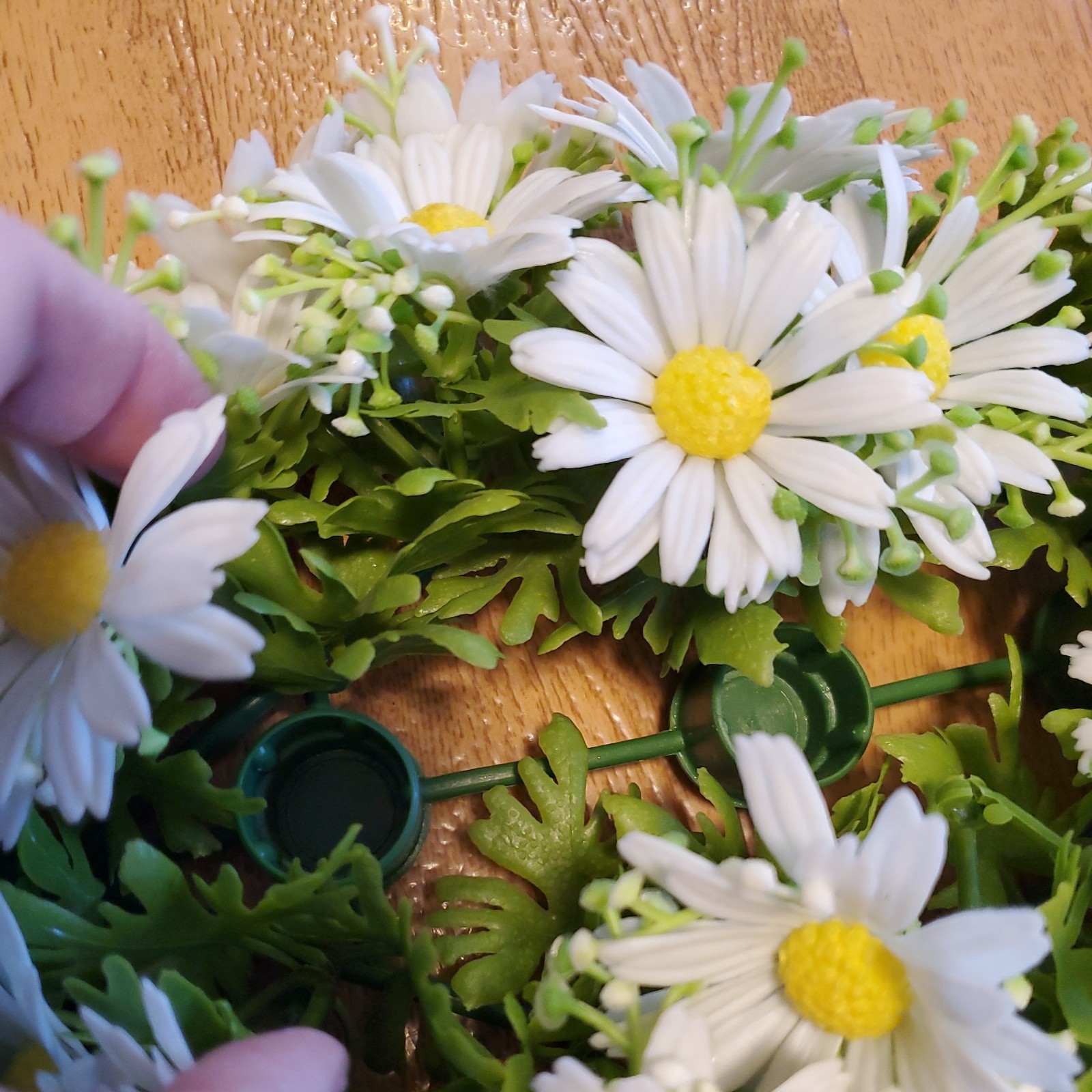 1970’s Faux Floral Centerpiece Taper Holder- White Daisies Plastic Flowers 12″