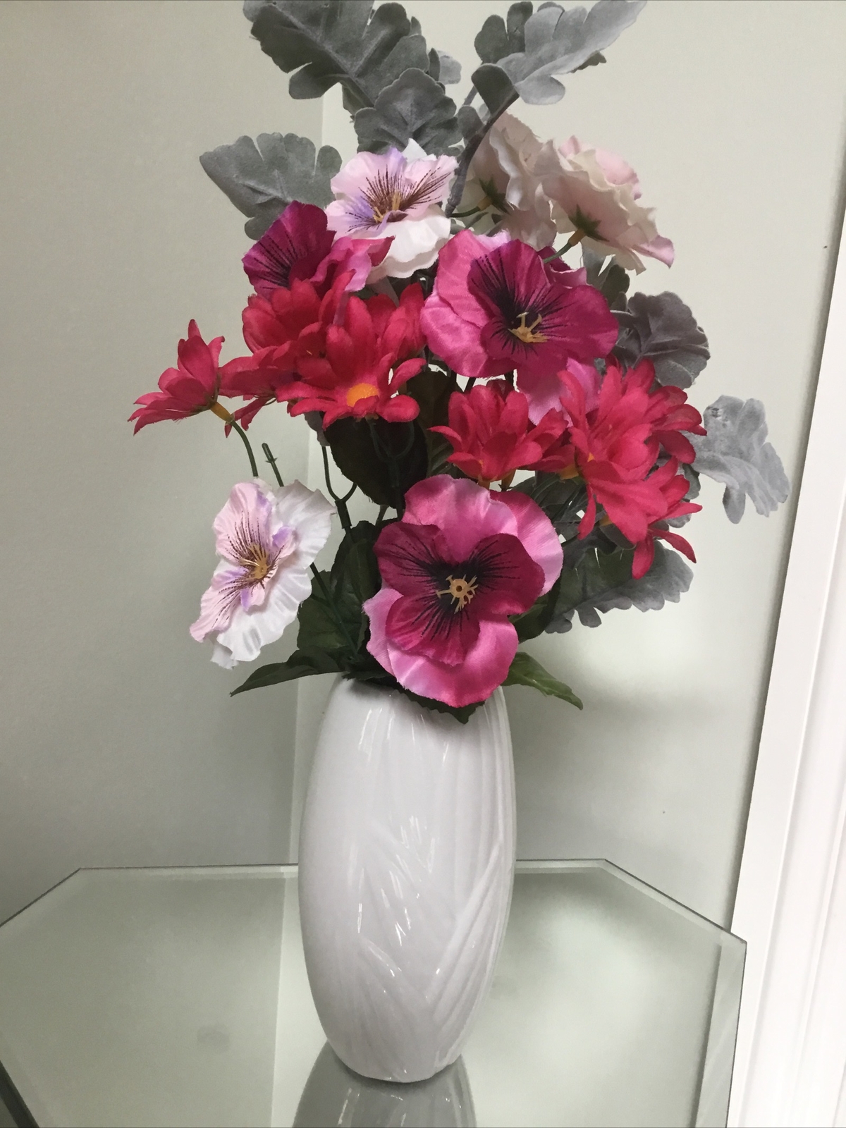 Artificial Floral ARRANGEMENT Flower white Red Pink white Vase 15inches tall