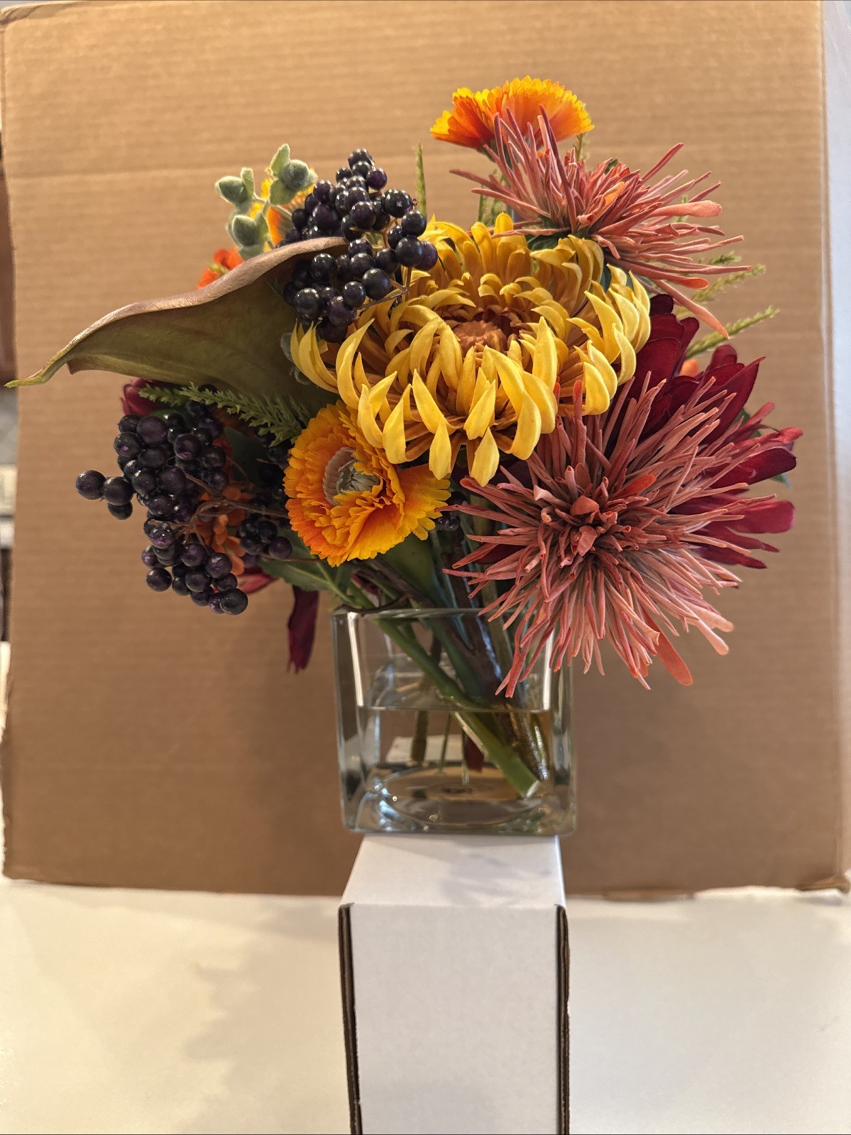 PETALS SPIDER MUM & Blackberries Silk Flowers Centerpiece 11” Height & 13” Width