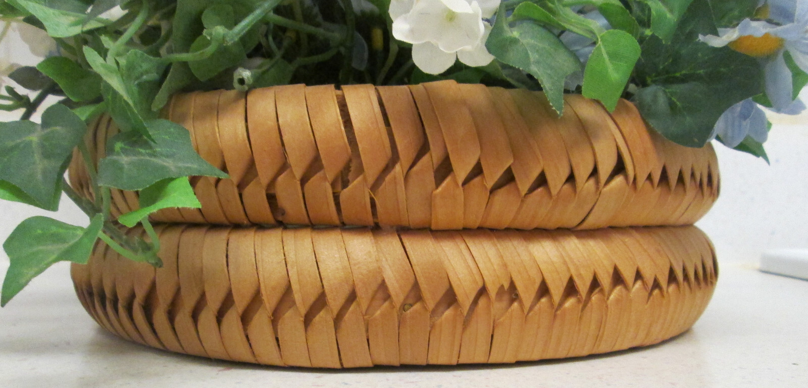 Artificial Planter Basket Faux Indoor House Plant Round Woven Basket / Handle