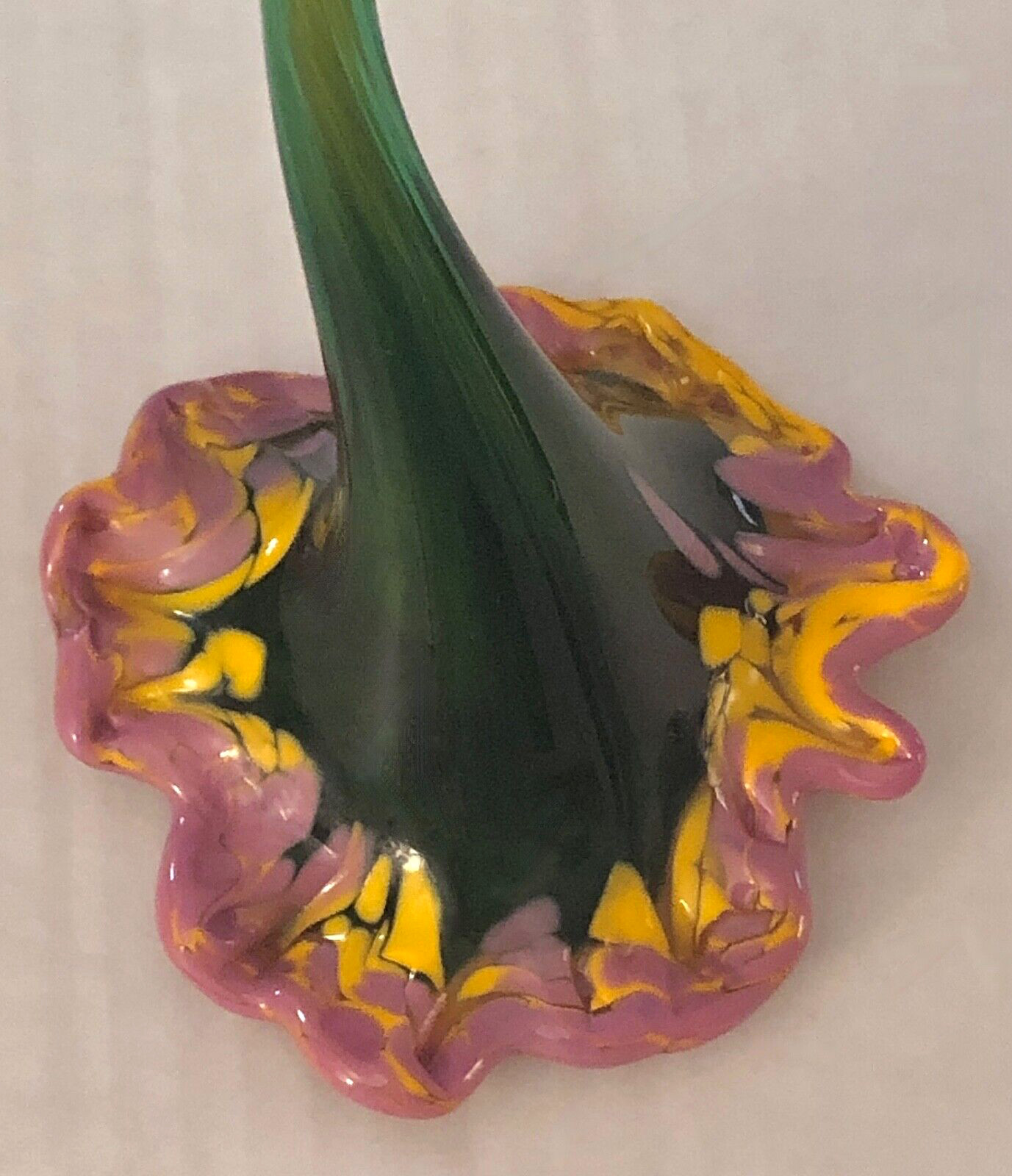 Murano Style Hand Blown 13 3/4″ Mauve/Pink Angel’s Trumpet Art Glass Flower