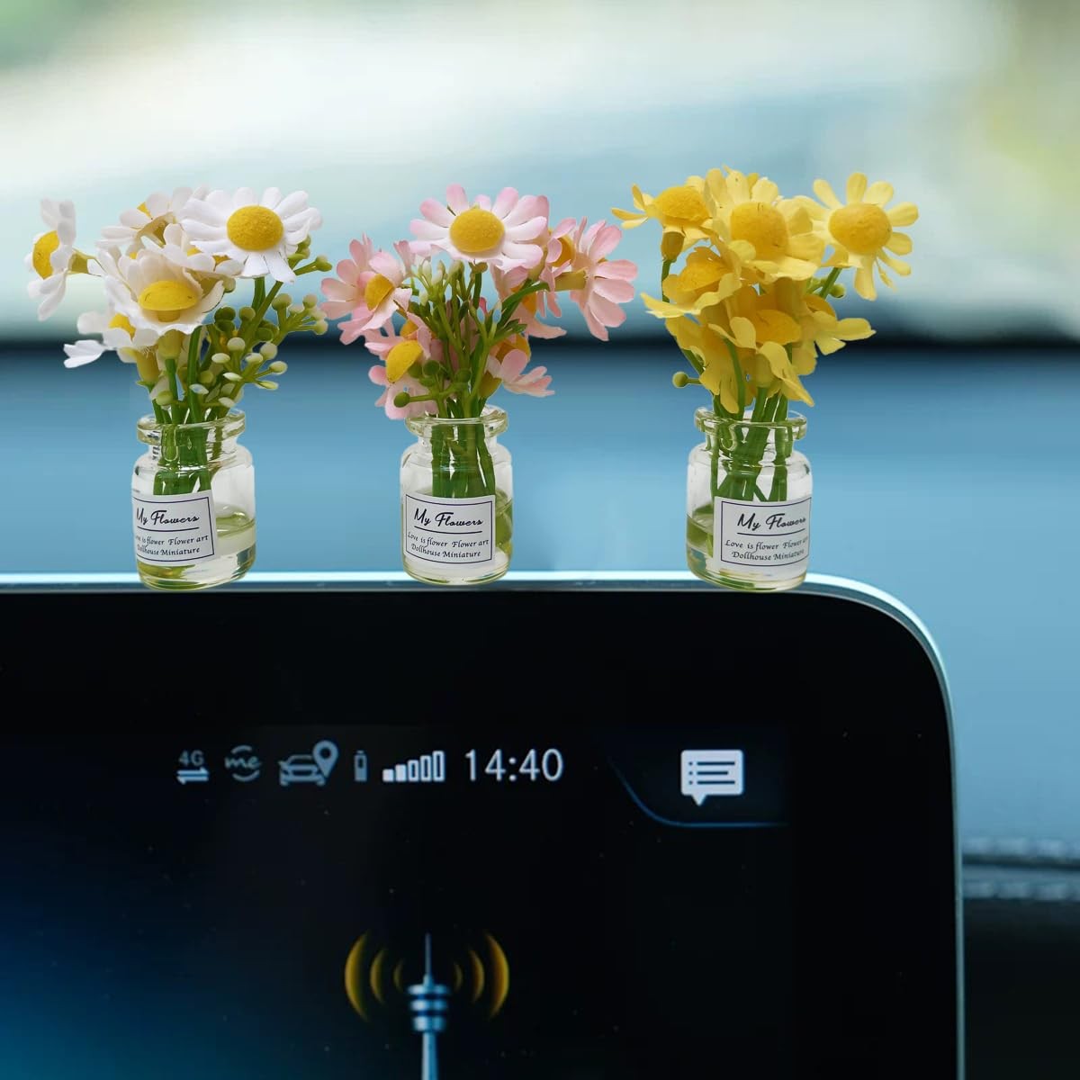 Set of 3 Mini Daisy Flowers in Glass Vase Cute Car Accessories for Rear View