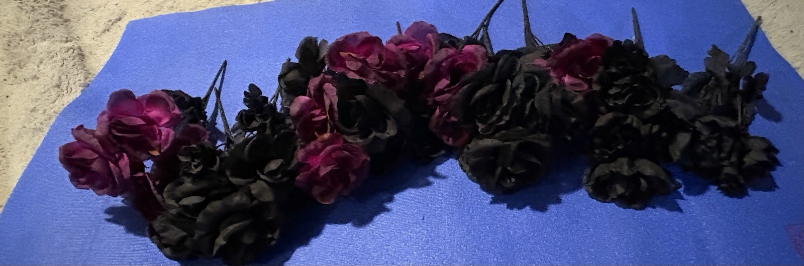 10 Boquets Roses Artificial Black Purple Roses On Stem Artificial Flowers 70PC