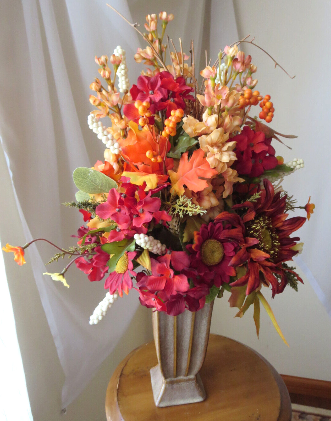 FLORAL FALL ARRANGEMENT IN VASE ARTIFICIAL SILK/PLASTIC FLOWERS 21″x13″ NEW