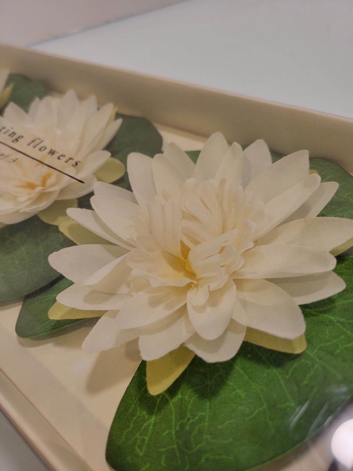 Pier 1 Floating Off White Lotus Flowers Set Of 3, New
