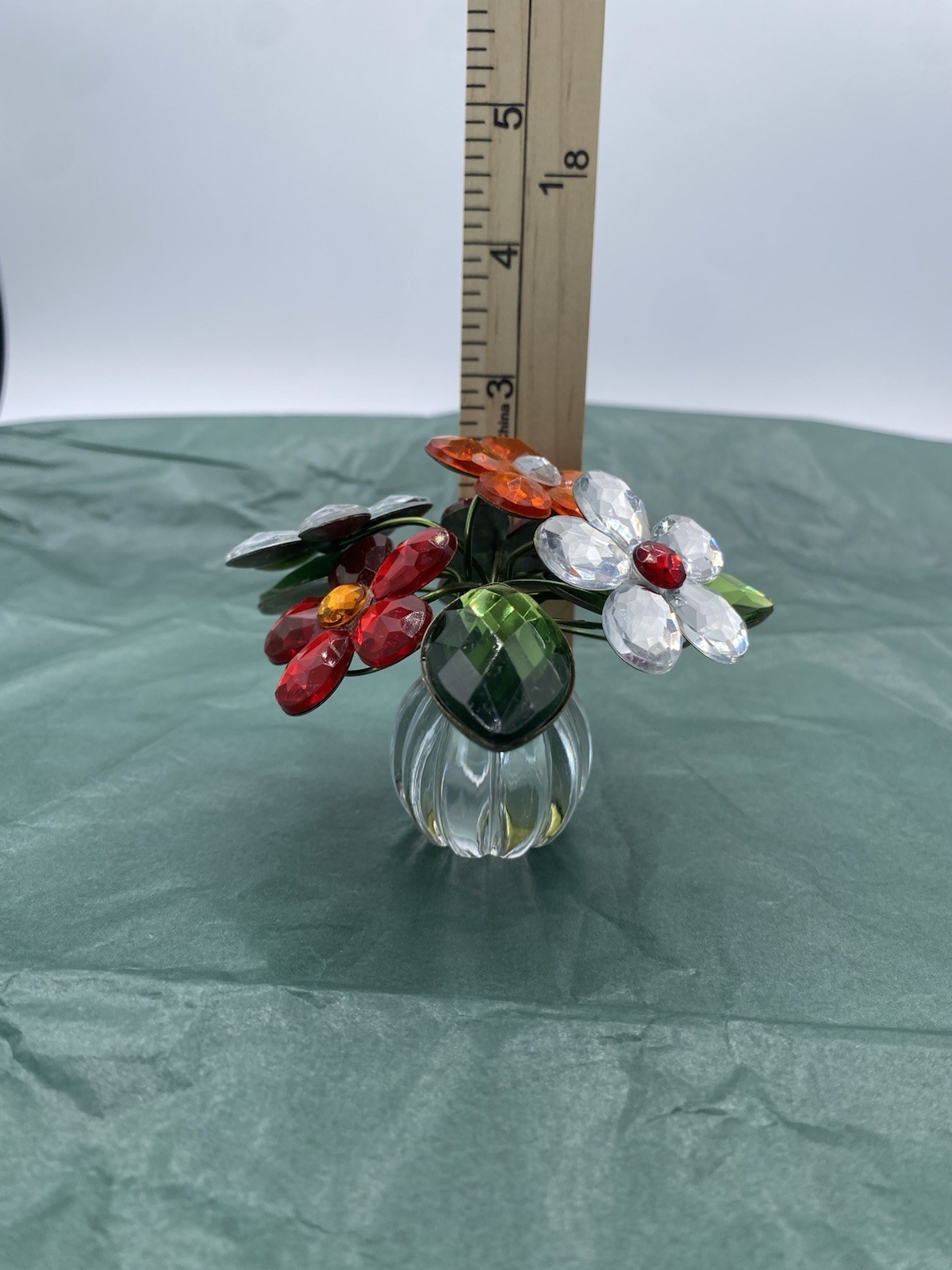 VTG Mini Gem Faux Flower Arrangement Acrylic Paper Weight