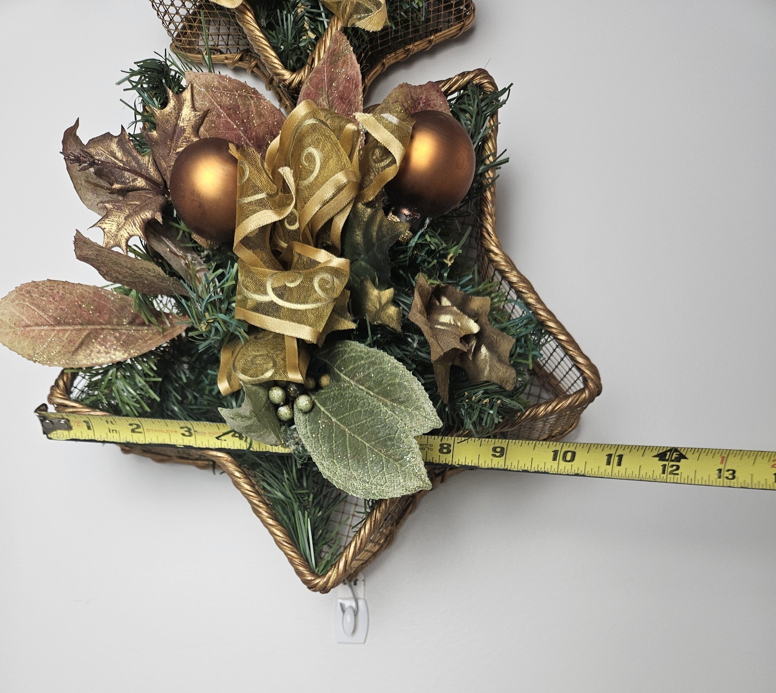 Christmas Star Basket Door Wreath Wall Hanging Artificial Garland Ornaments Bows