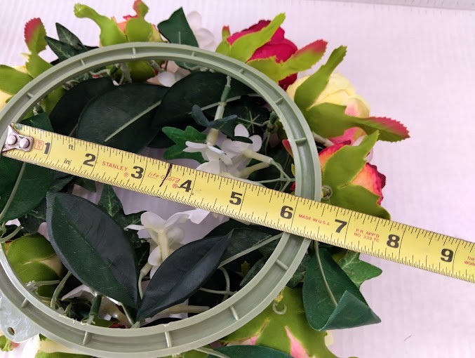 Rose candle ring for a 6″ pillar candle or cremation urn.
