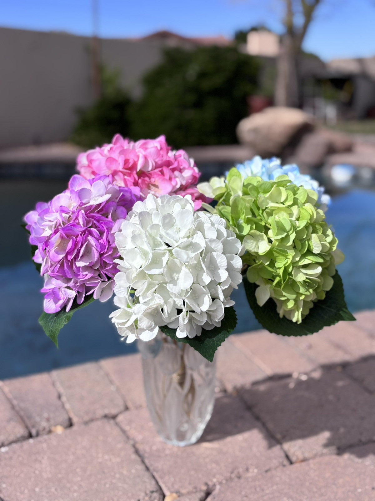 5 Pcs Artificial Silk Hydrangea Flowers 18” Bouquet Arrangement