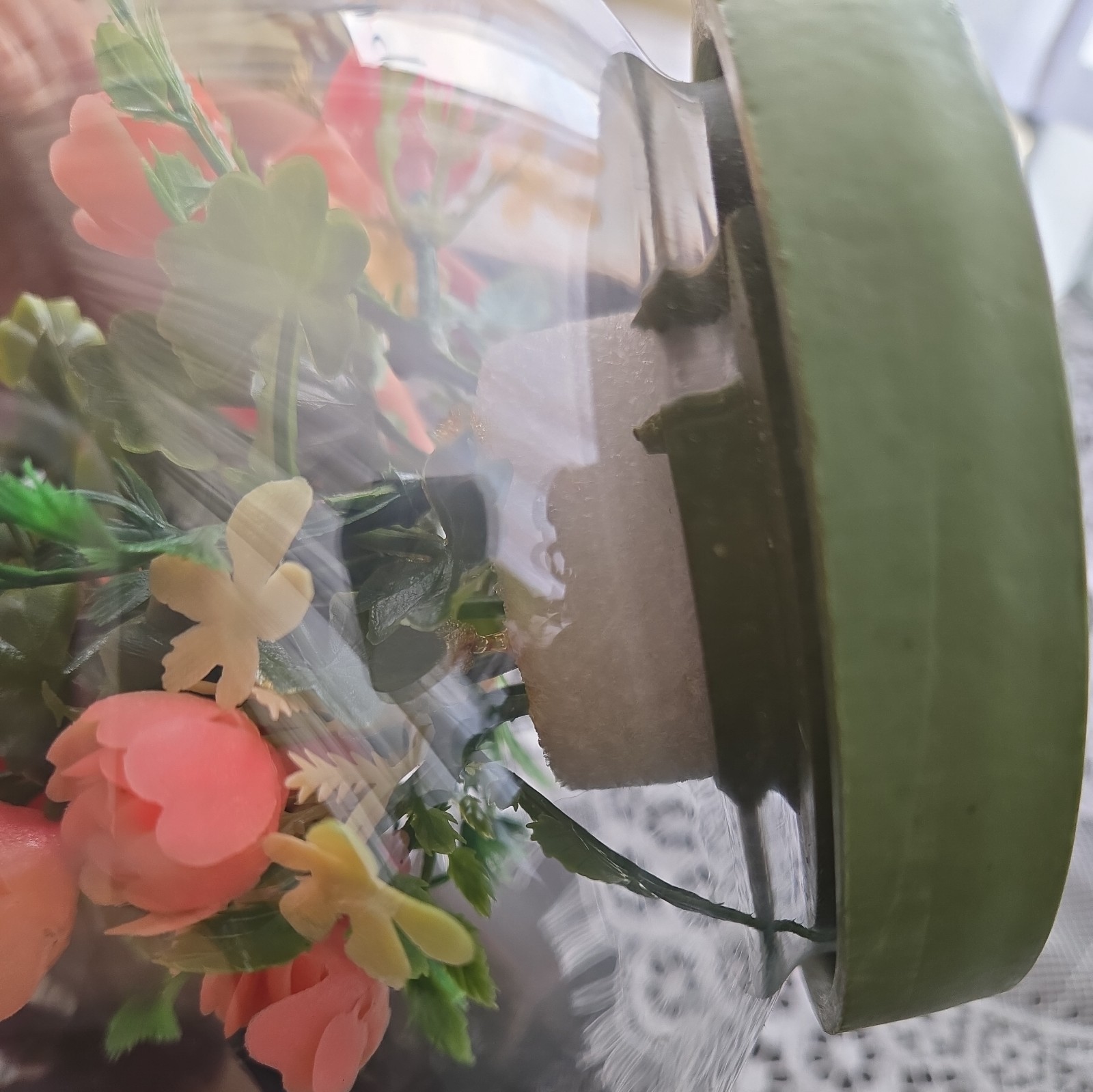 9” Silk Rose Flower Glass Dome Display w/ green base Case Vintage Retro