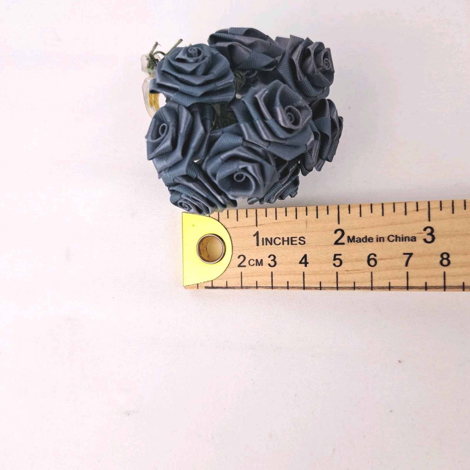 Lot Of 21 Mini Artificial Craft Flowers Embellishments Making DIY With Beads