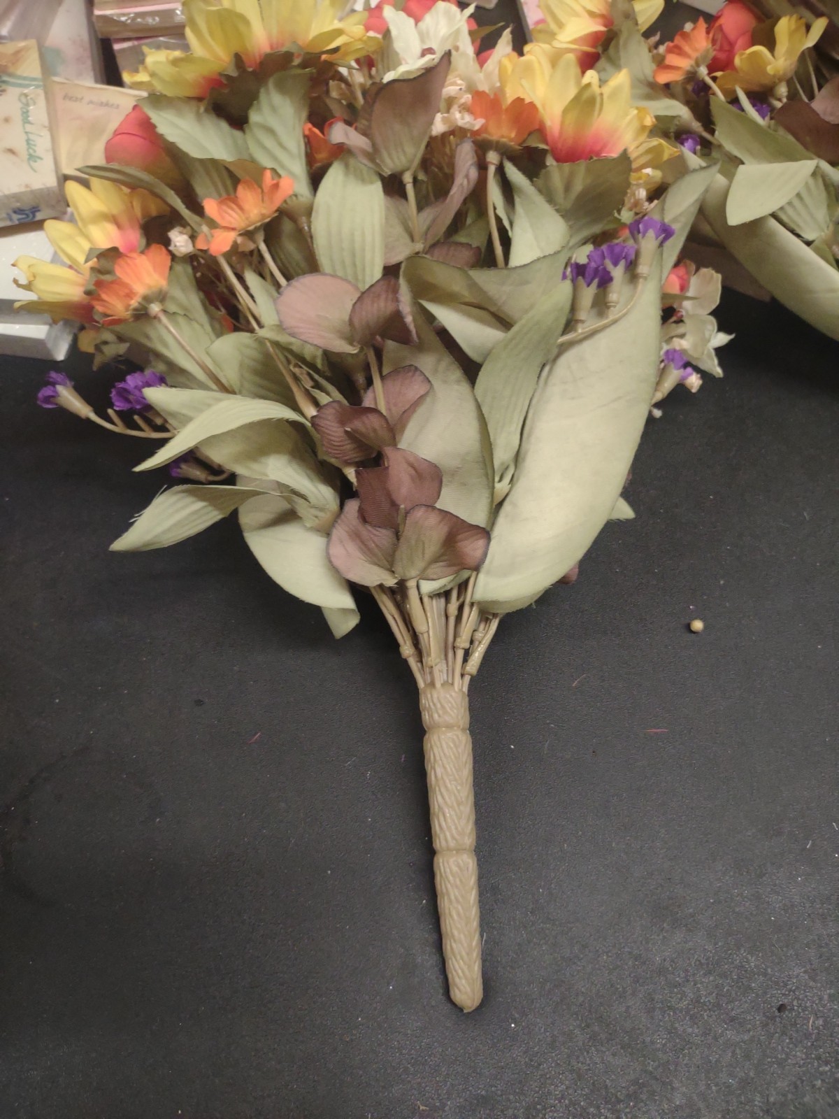 14″ Vintage Silk Bush, 16 Stems Desert Design, Dry-Look Sunflower, Ranunculus
