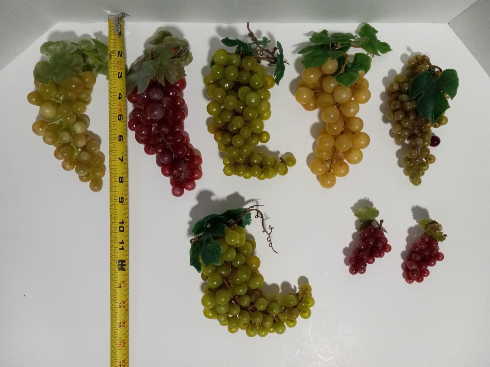 8 Clusters of Grapes Decoration Artificial Plastic Fake Fruits Bunches