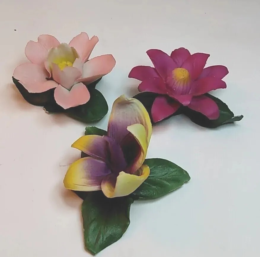 4 CAPODIMONTE Porcelain Hand Made Hand Painted Flowers Made in ITALY late 1970s