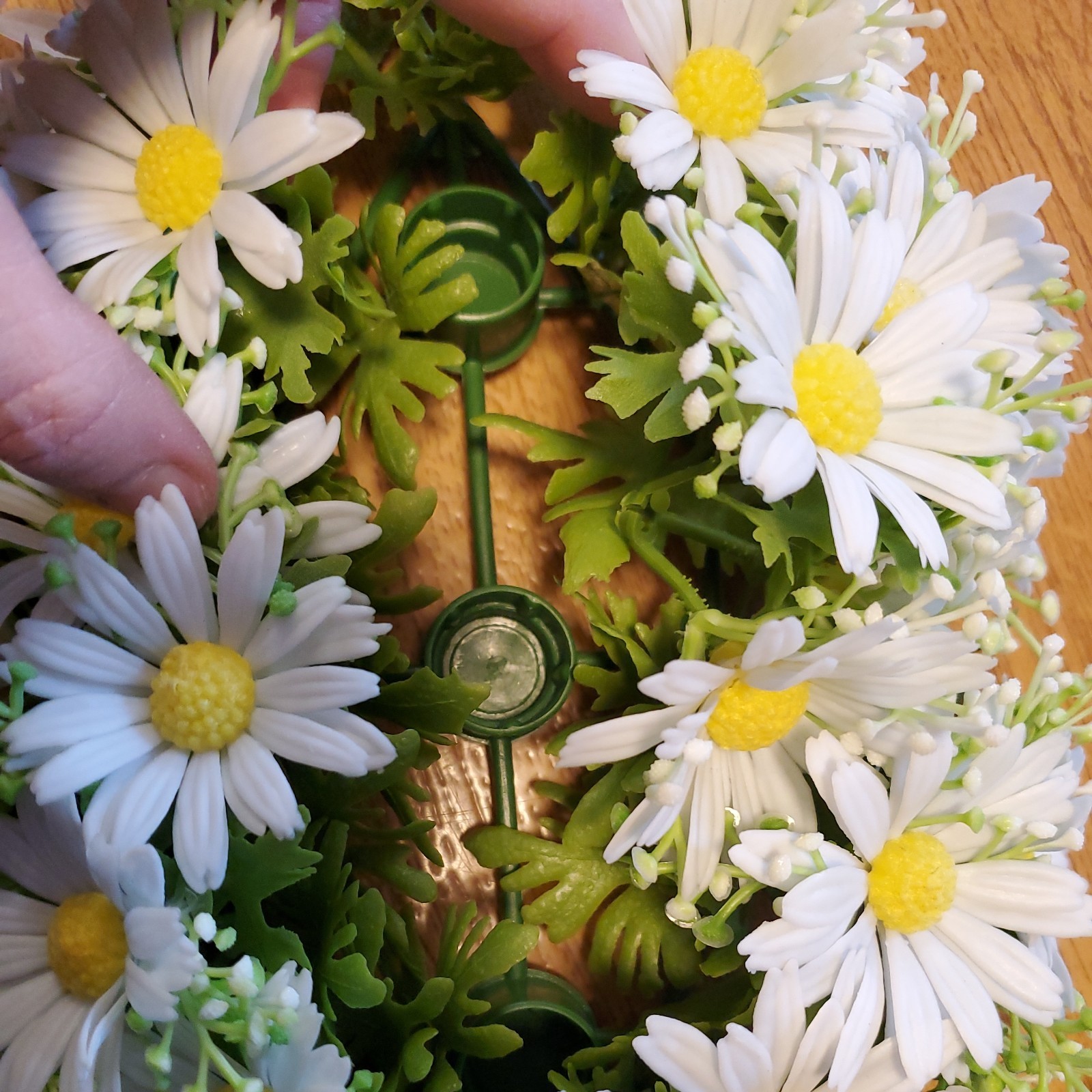 1970’s Faux Floral Centerpiece Taper Holder- White Daisies Plastic Flowers 12″