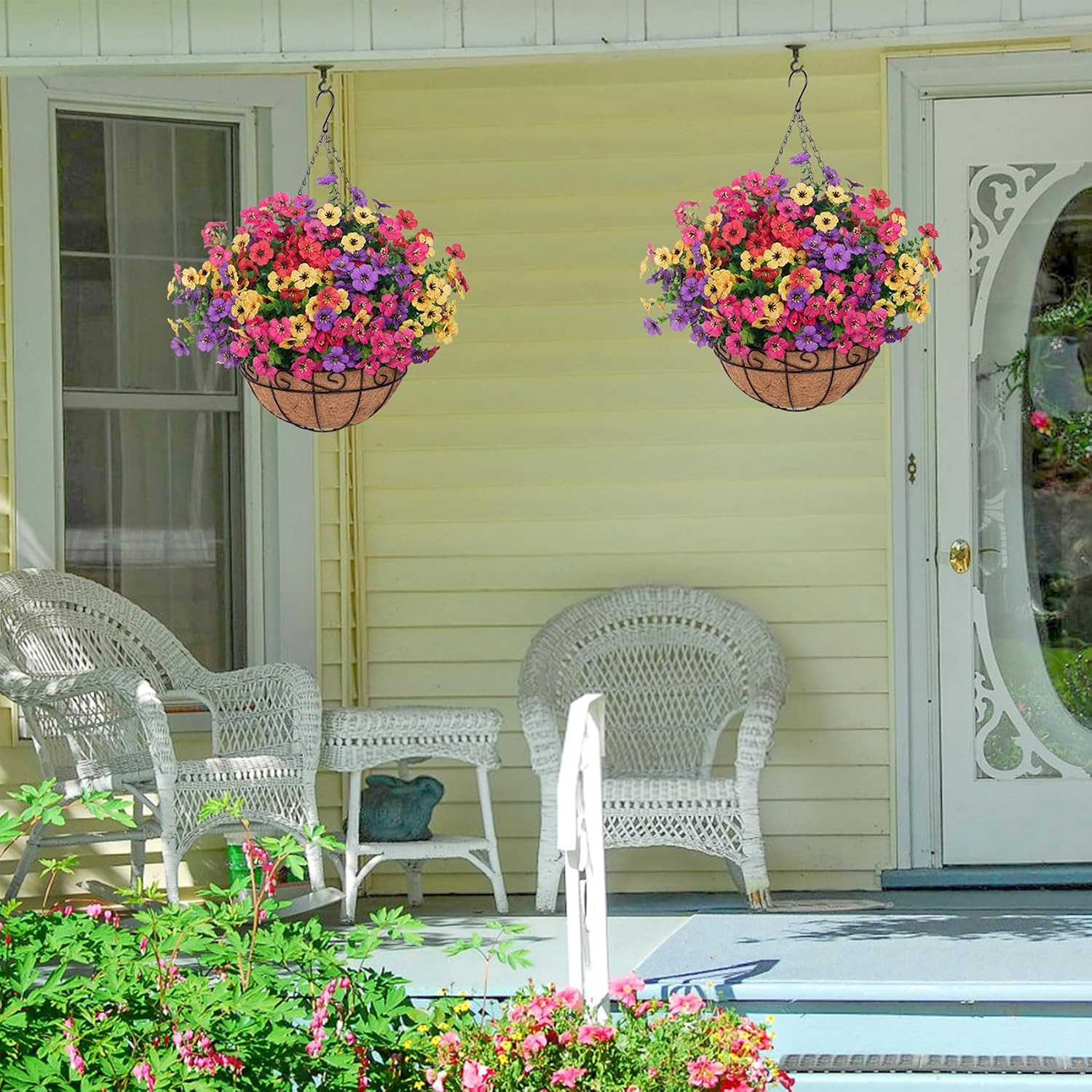 Quality UV-Resistant Artificial Silk Flowers in Basket for Outdoor Decoration