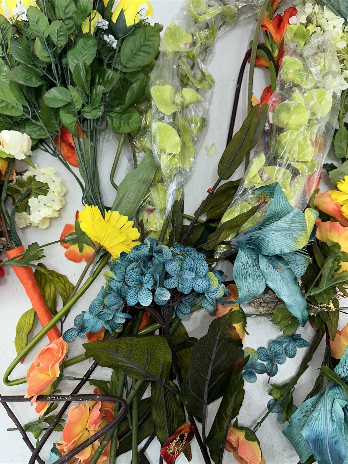 Artificial Flowers Mixed Lot Foliage Leaves Flowers Decor Wedding Party Holiday