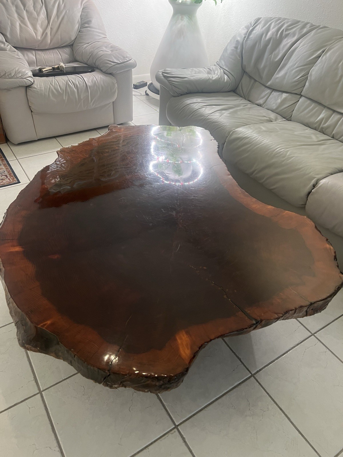 Redwood Organic Format Centerpiece